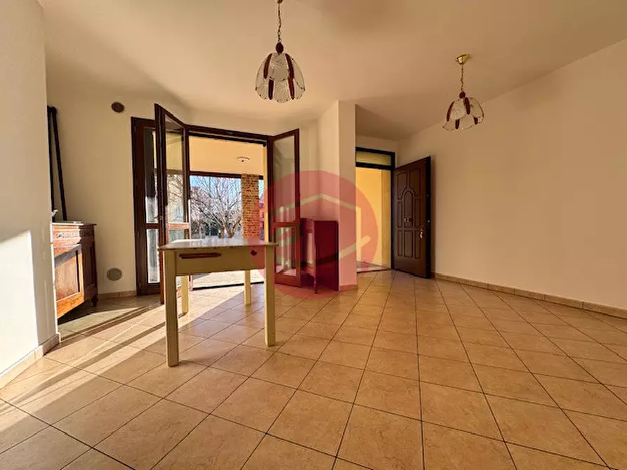 Immagine 9 di Appartamento in vendita  a Santarcangelo Di Romagna