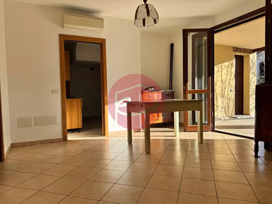 Immagine 10 di Appartamento in vendita  a Santarcangelo Di Romagna