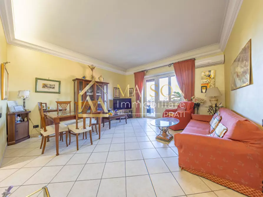 Immagine 3 di Appartamento in vendita  in Via Niobe a Roma