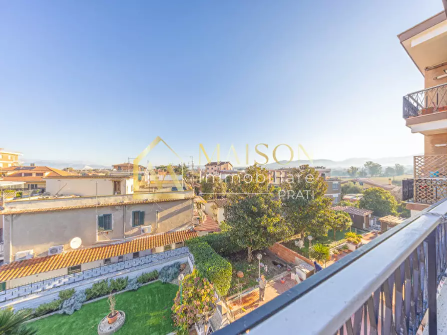 Immagine 38 di Appartamento in vendita  in Via Niobe a Roma