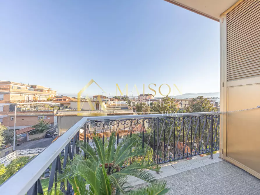 Immagine 42 di Appartamento in vendita  in Via Niobe a Roma