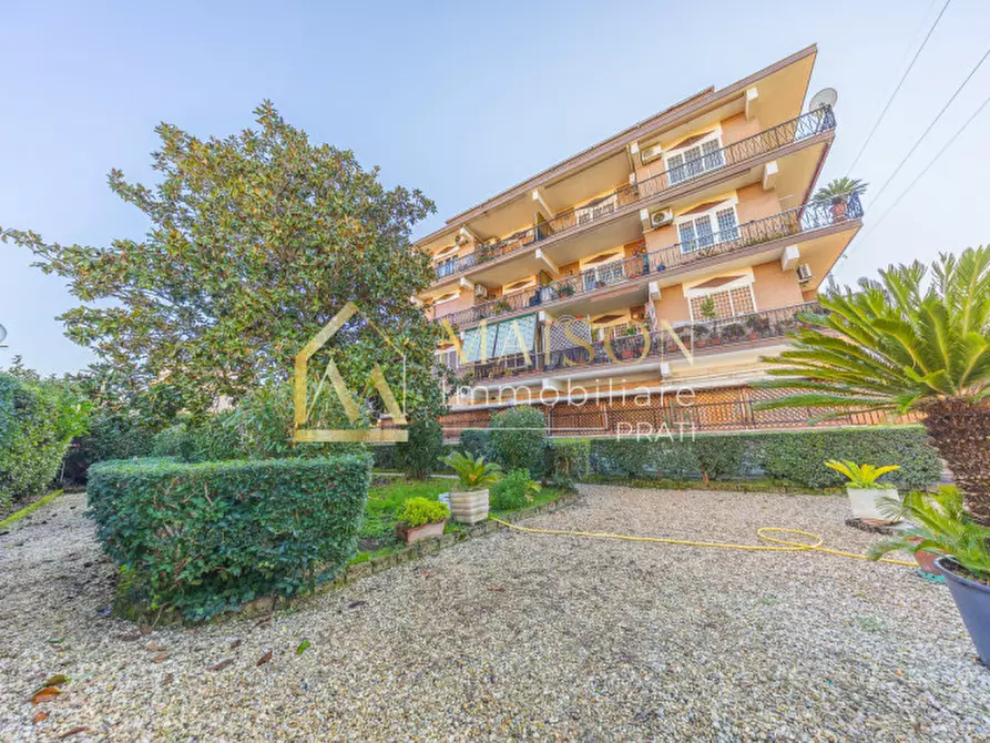 Immagine 47 di Appartamento in vendita  in Via Niobe a Roma