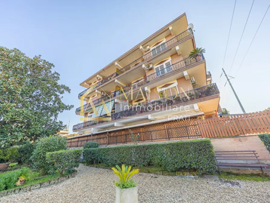 Immagine 49 di Appartamento in vendita  in Via Niobe a Roma