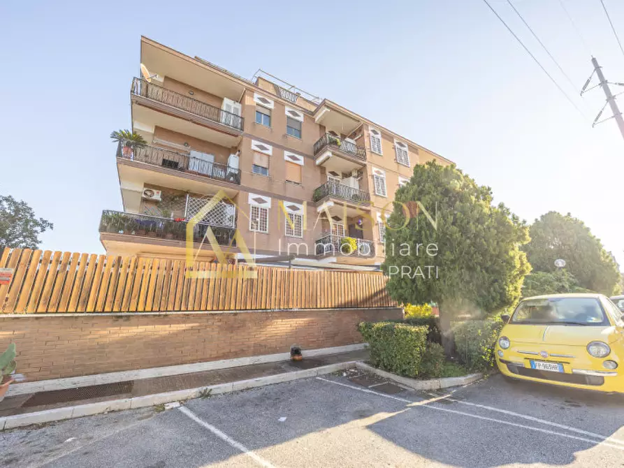 Immagine 50 di Appartamento in vendita  in Via Niobe a Roma