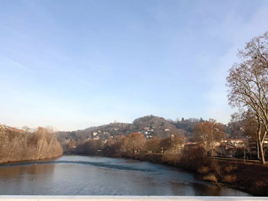 Immagine 22 di Appartamento in vendita  in Via Giovanni Boccaccio, 25 a Torino