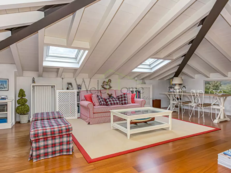 Immagine 14 di Appartamento in vendita  in Alzate Brianza Via della Noce 116 a Alzate Brianza