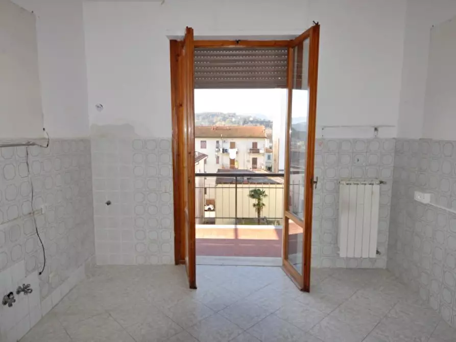 Immagine 6 di Appartamento in vendita  in Via della Costituzione a San Giovanni Valdarno