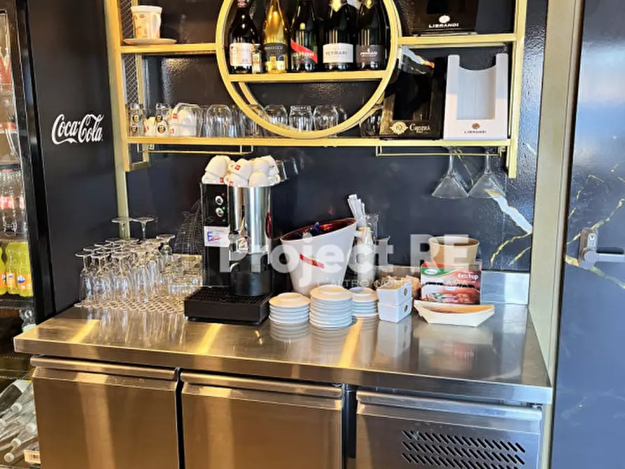 Immagine 17 di Attività commerciale in vendita  in Via Lungomare Cenide a Villa San Giovanni