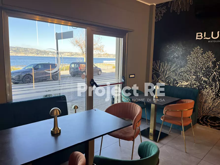 Immagine 29 di Attività commerciale in vendita  in Via Lungomare Cenide a Villa San Giovanni