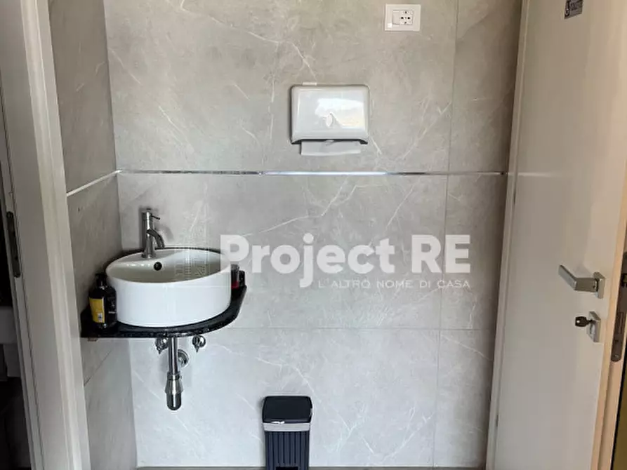 Immagine 32 di Attività commerciale in vendita  in Via Lungomare Cenide a Villa San Giovanni