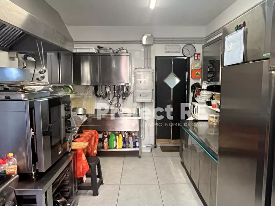 Immagine 55 di Attività commerciale in vendita  in Via Lungomare Cenide a Villa San Giovanni