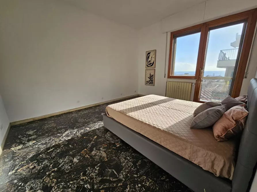 Immagine 18 di Appartamento in vendita  in Via Amendola a Savona