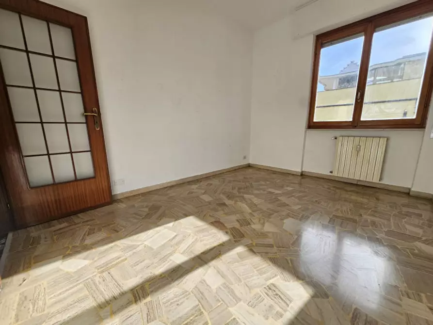 Immagine 22 di Appartamento in vendita  in Via Amendola a Savona