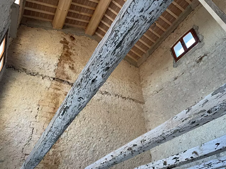 Immagine 13 di Casa indipendente in vendita  in via molini a Borso Del Grappa