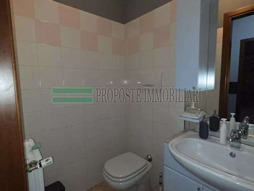 Immagine 9 di Casa quadrifamiliare in vendita  in Via Donatori di Sangue a Rodengo-Saiano