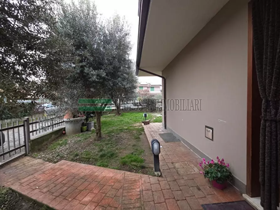 Immagine 27 di Casa quadrifamiliare in vendita  in Via Donatori di Sangue a Rodengo-Saiano