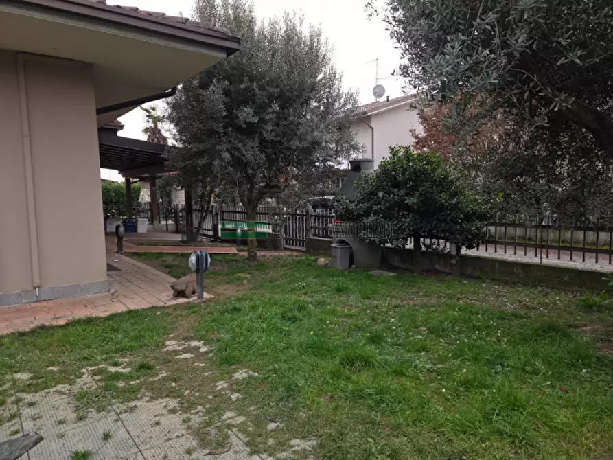 Immagine 28 di Casa quadrifamiliare in vendita  in Via Donatori di Sangue a Rodengo-Saiano