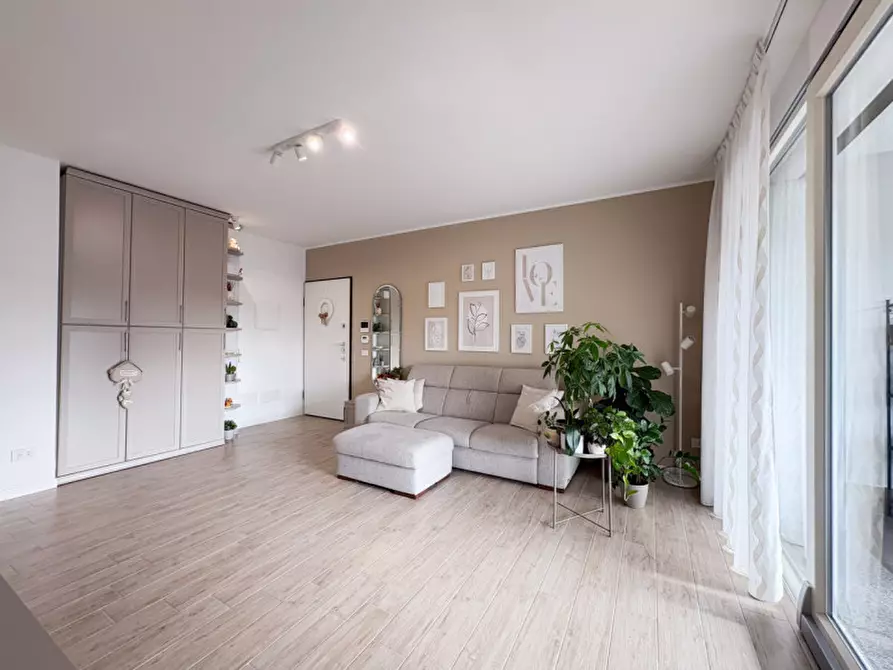 Immagine 10 di Appartamento in vendita  in Via Giuseppe Verdi 1 a Macherio