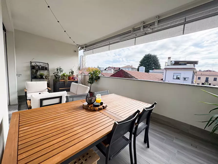 Immagine 16 di Appartamento in vendita  in Via Giuseppe Verdi 1 a Macherio