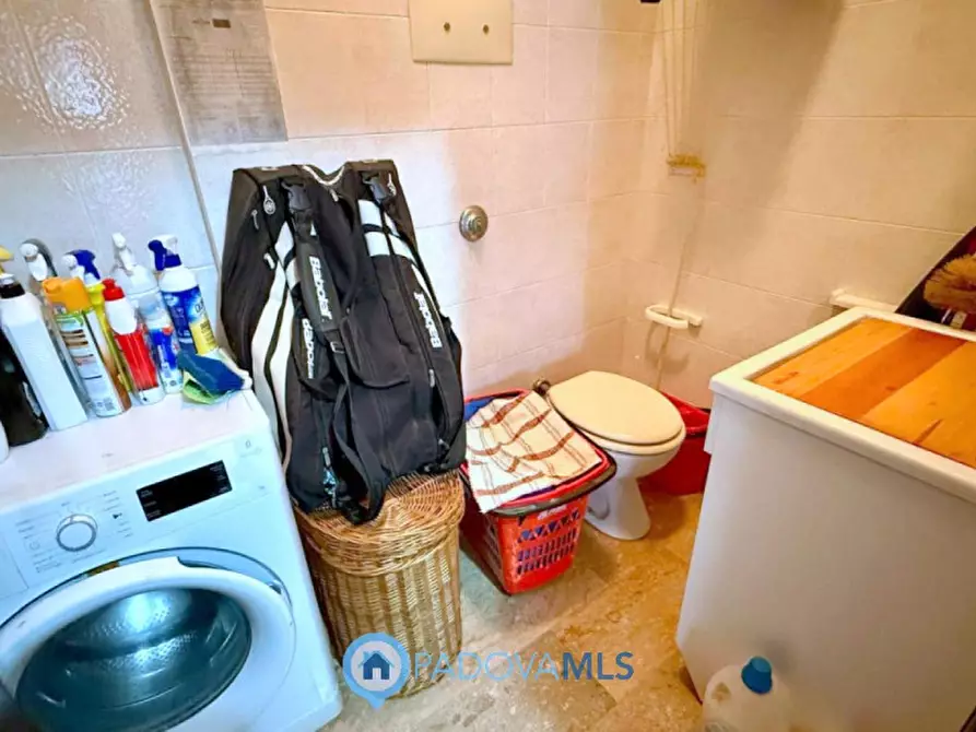 Immagine 17 di Appartamento in vendita  in Via Vittorio Saetta a Padova