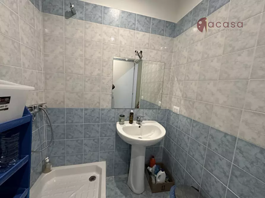 Immagine 12 di Negozio in vendita  in Via dei Cantieri 45 a Palermo