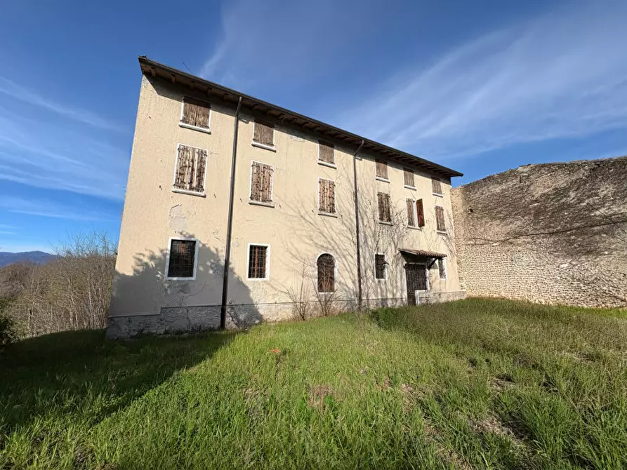 Immagine 1 di Rustico / casale in vendita  in VIA NAPOLEONE III 34 a Solferino