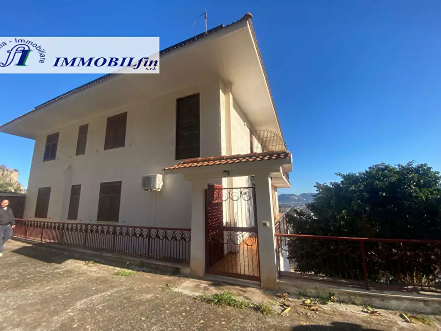 Immagine 12 di Villa in affitto  in via cristoforo colombo a Villabate