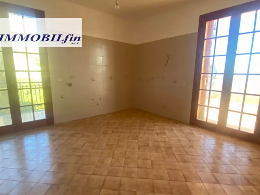 Immagine 20 di Villa in affitto  in via cristoforo colombo a Villabate