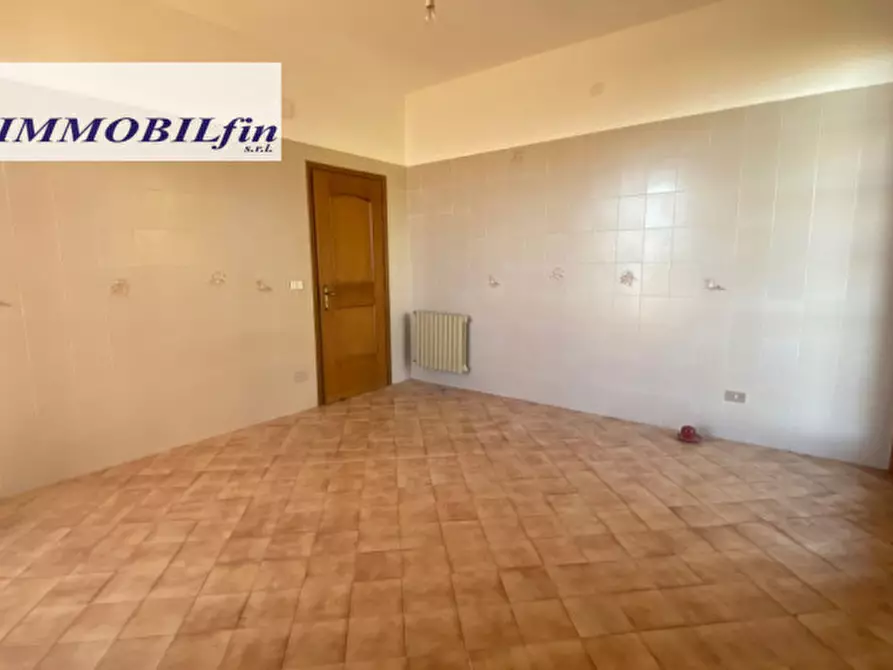 Immagine 21 di Villa in affitto  in via cristoforo colombo a Villabate