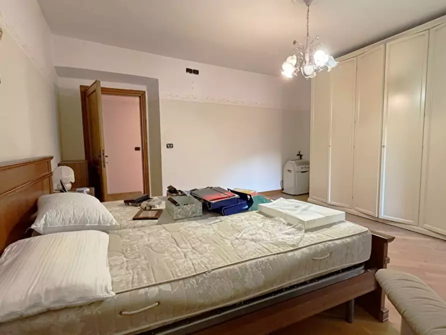 Immagine 4 di Appartamento in vendita  in Noferi-Lavatoio a Montevarchi