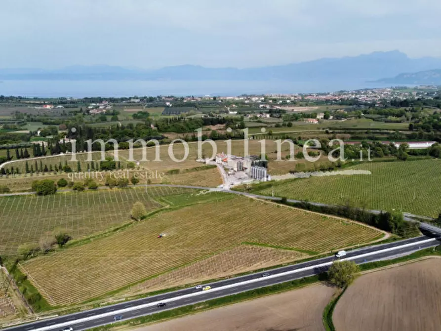 Immagine 1 di Agriturismo in vendita  in LOCALITA' BOSCON Piano T-1 - 2 a Lazise