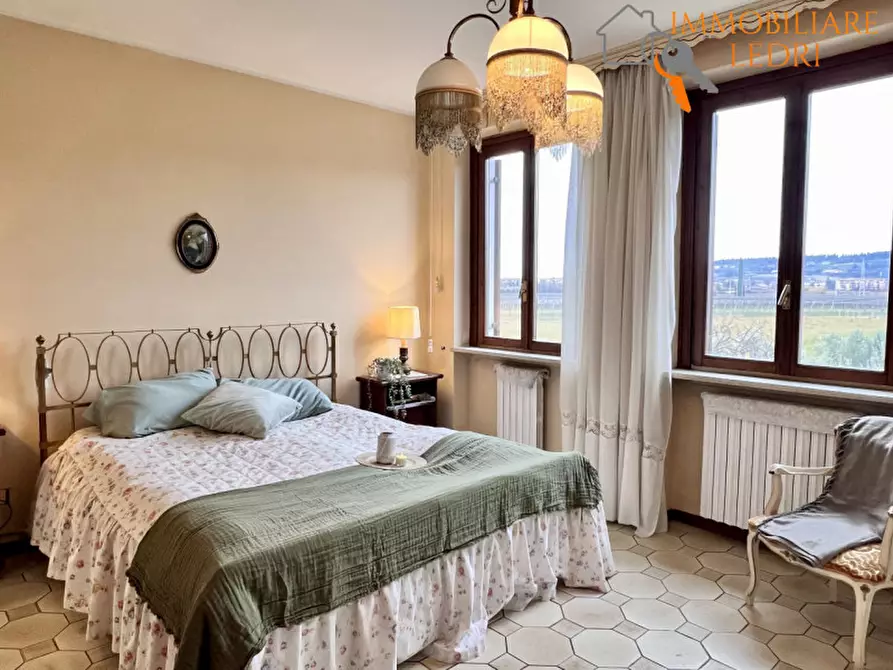 Immagine 21 di Appartamento in vendita  in Via Belvedere a Verona