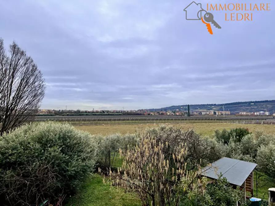 Immagine 27 di Appartamento in vendita  in Via Belvedere a Verona