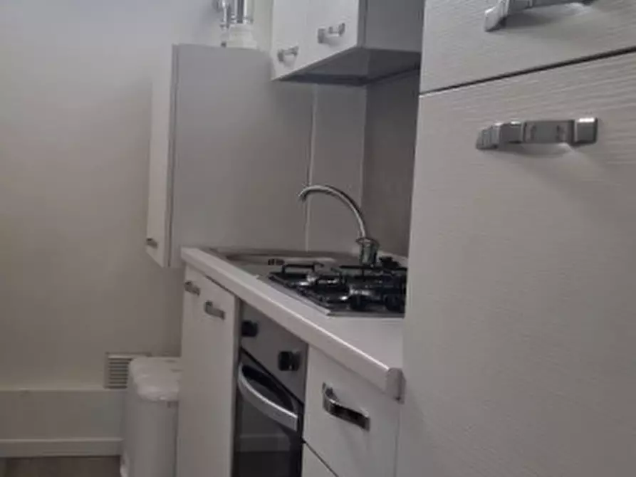 Immagine 5 di Camera in affitto  in VIA MONTESOLAROLO a Padova