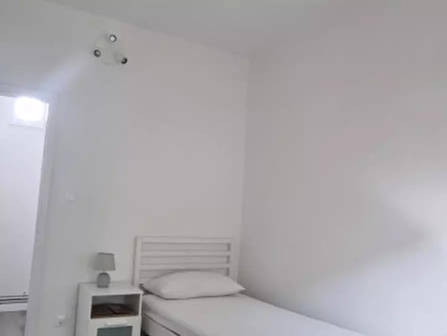 Immagine 9 di Camera in affitto  in VIA MONTESOLAROLO a Padova