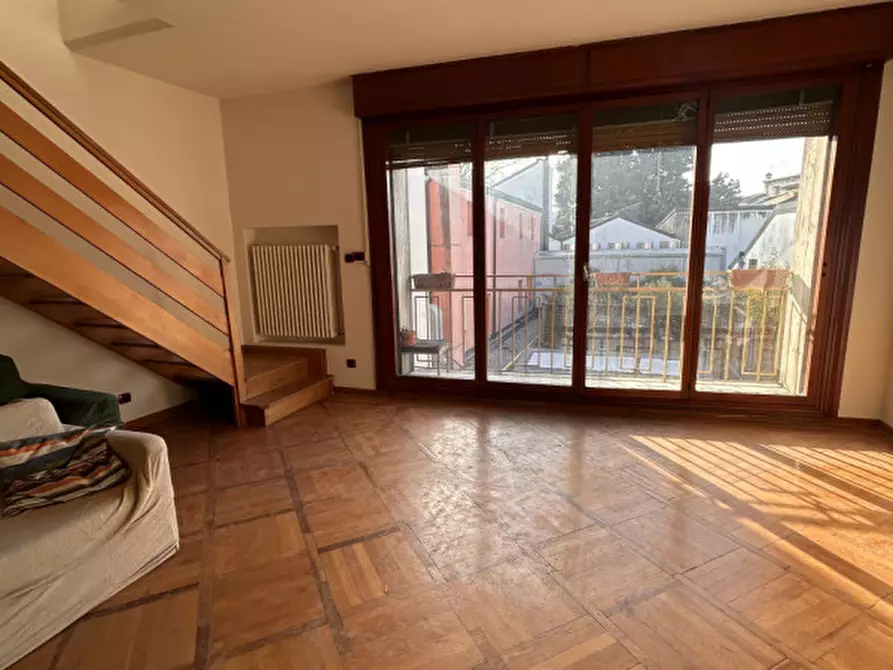 Immagine 1 di Appartamento in vendita  in Via San Francesco a Padova