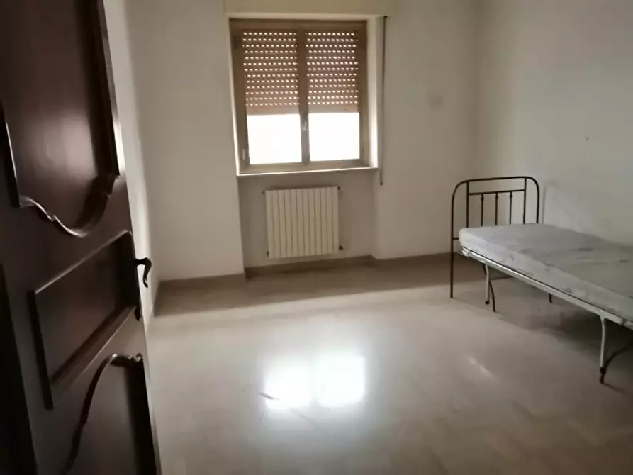 Immagine 5 di Appartamento in vendita  in VIA RENATO CARTESIO, 31 a Andria