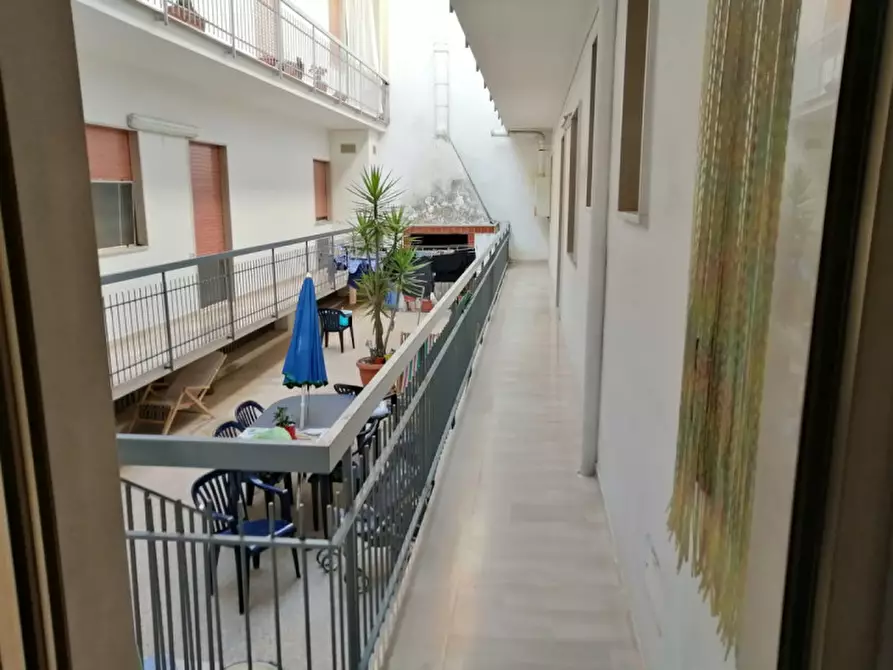 Immagine 7 di Appartamento in vendita  in VIA RENATO CARTESIO, 31 a Andria