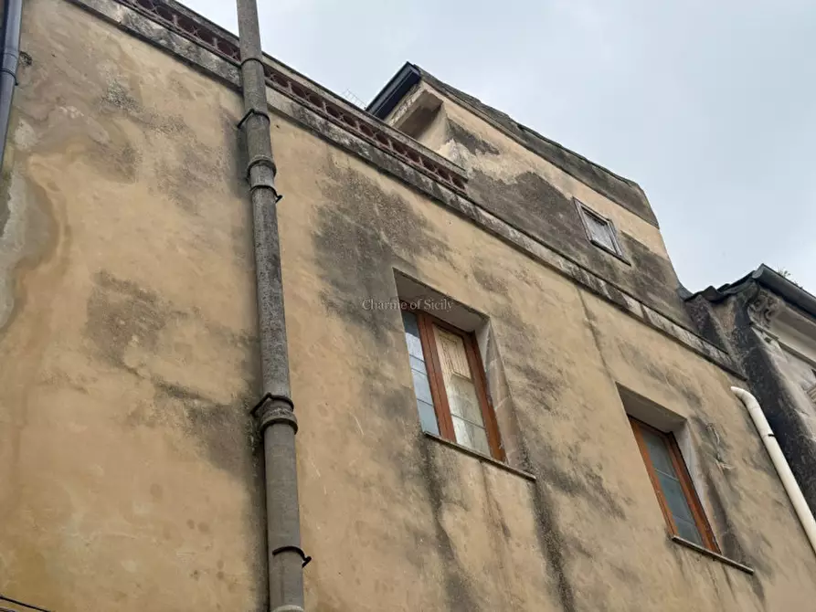 Immagine 11 di Casa indipendente in vendita  a Modica