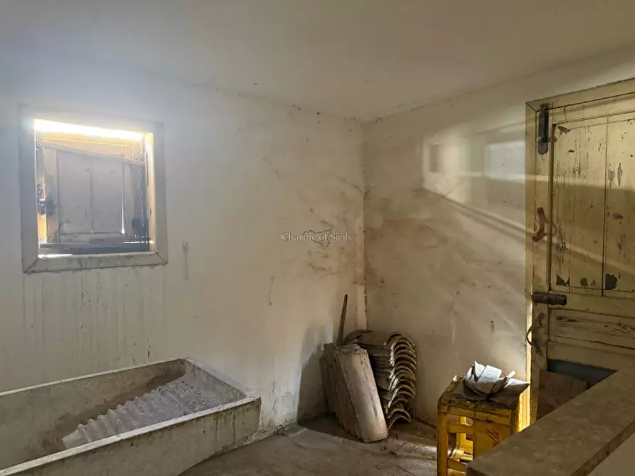 Immagine 16 di Casa indipendente in vendita  a Modica