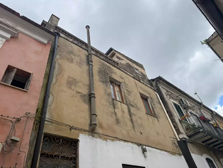 Immagine 19 di Casa indipendente in vendita  a Modica