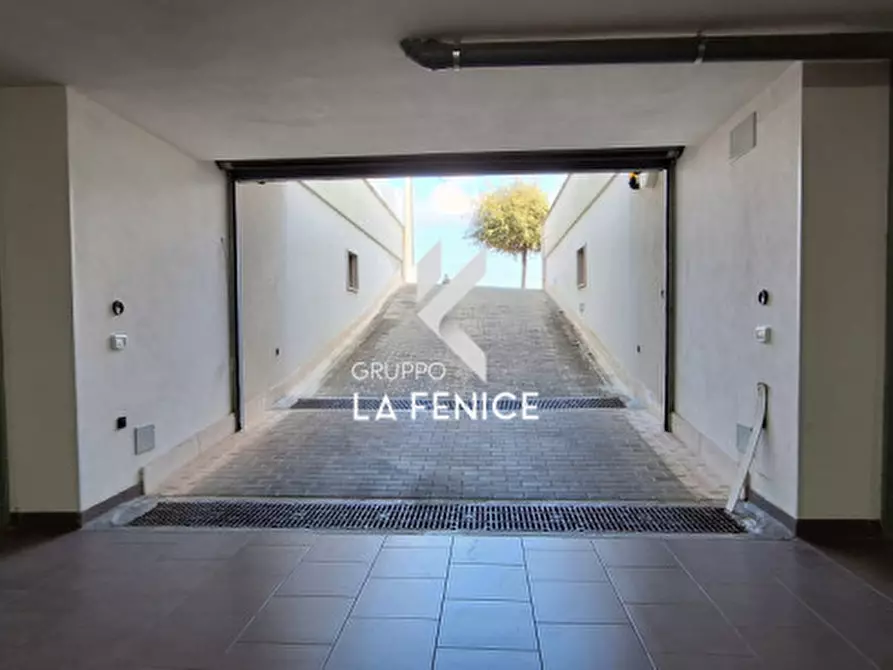 Immagine 4 di Posto auto in vendita  in VIA GIULIO PASTORE a Locorotondo