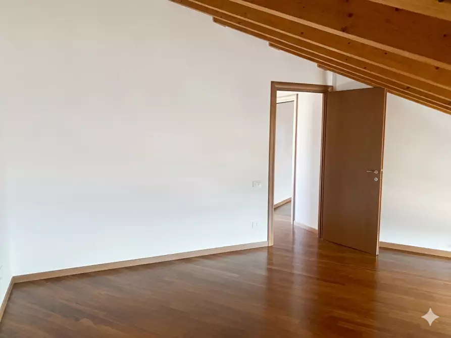 Immagine 8 di Appartamento in vendita  in Via Torino a Trebaseleghe