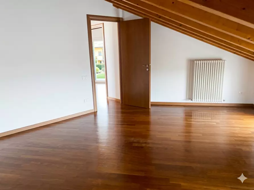 Immagine 11 di Appartamento in vendita  in Via Torino a Trebaseleghe