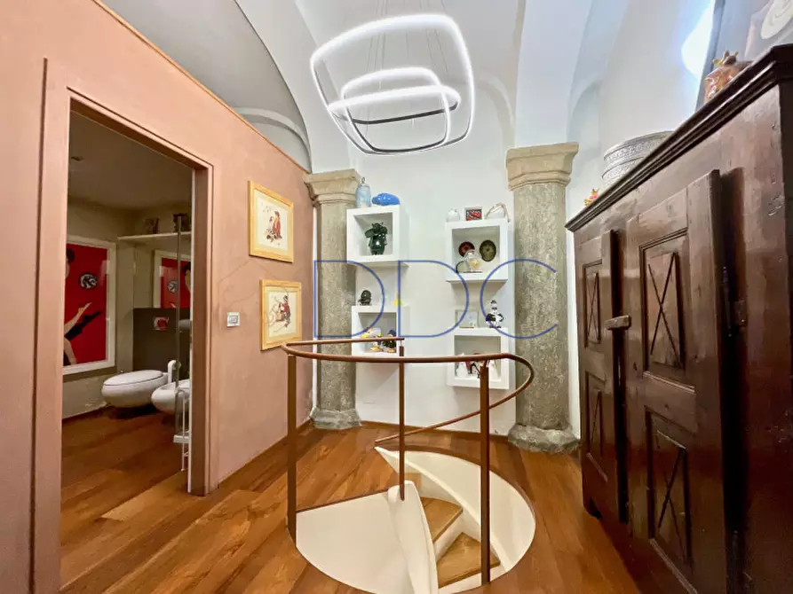 Immagine 5 di Appartamento in vendita  in Via San Domenico 5 a Torino