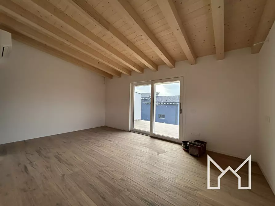 Immagine 1 di Appartamento in vendita  a Rosà