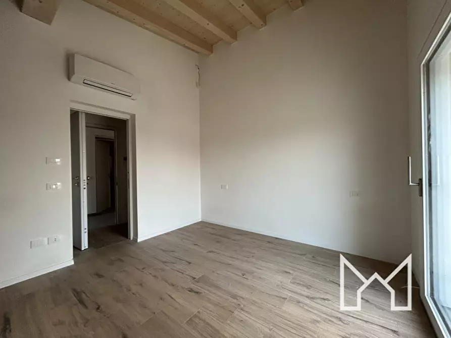 Immagine 5 di Appartamento in vendita  a Rosà