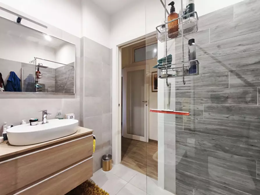 Immagine 7 di Appartamento in vendita  in Via Laura Bassi Veratti a Bologna