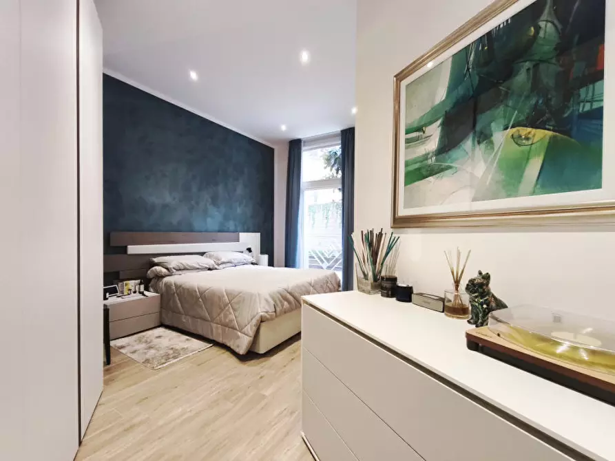 Immagine 15 di Appartamento in vendita  in Via Laura Bassi Veratti a Bologna