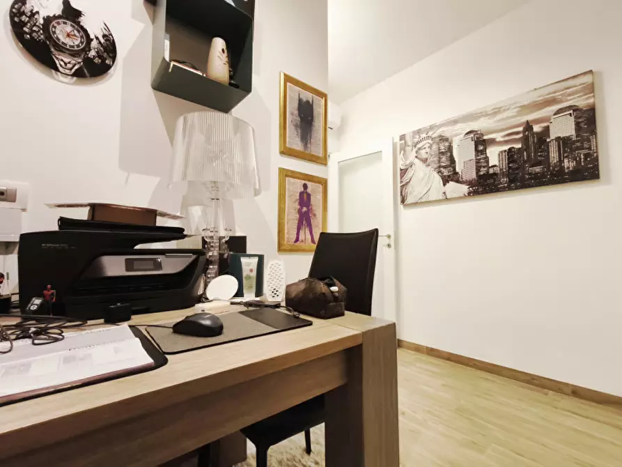 Immagine 24 di Appartamento in vendita  in Via Laura Bassi Veratti a Bologna